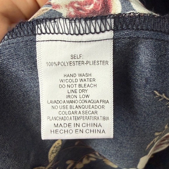 Petal Roz Dark Navy Floral High Low Deep V Sleeveless Flowy Maxi Wrap Dress - Picture 8 of 9